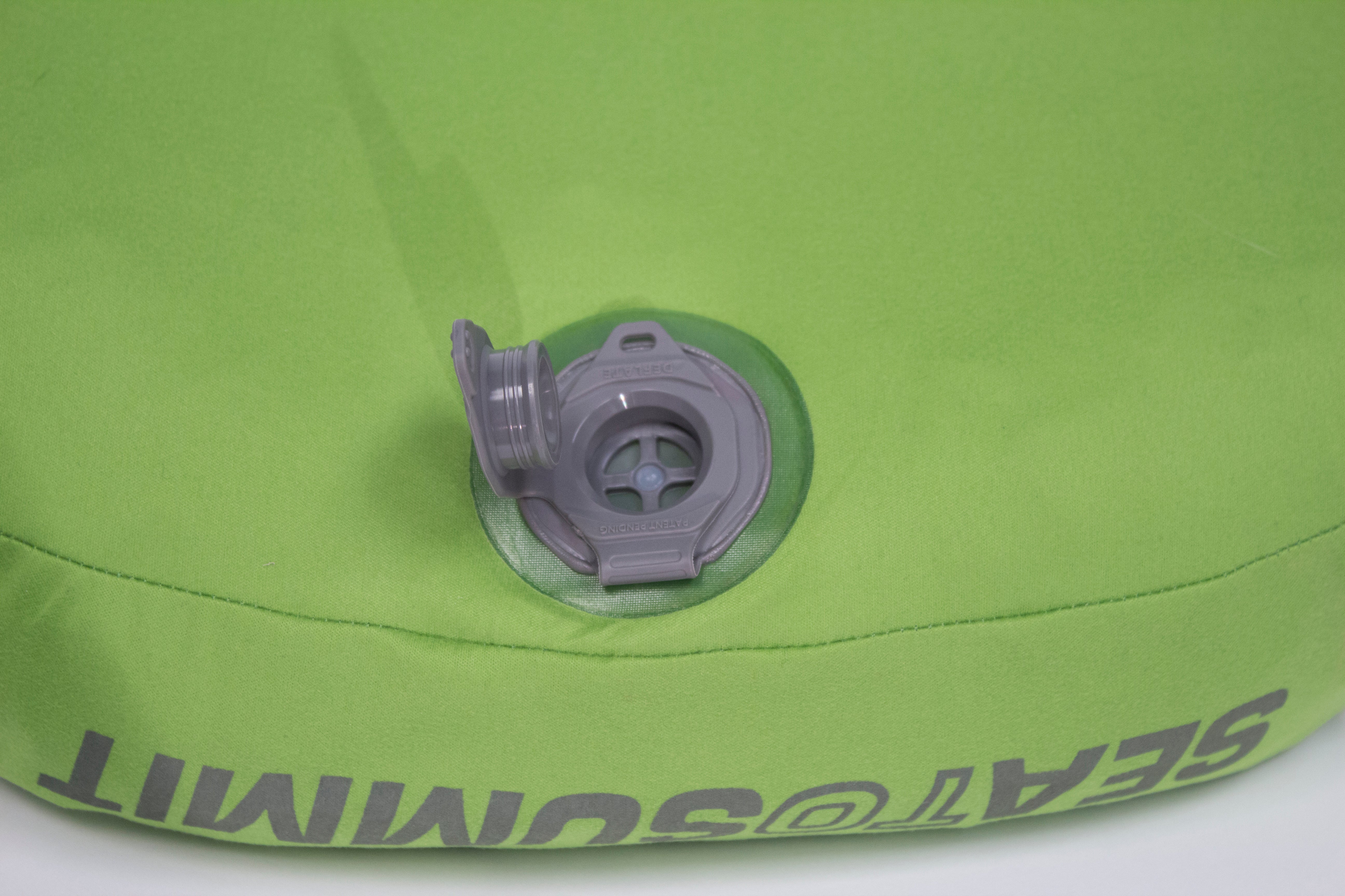 Aeros Pillow Premium